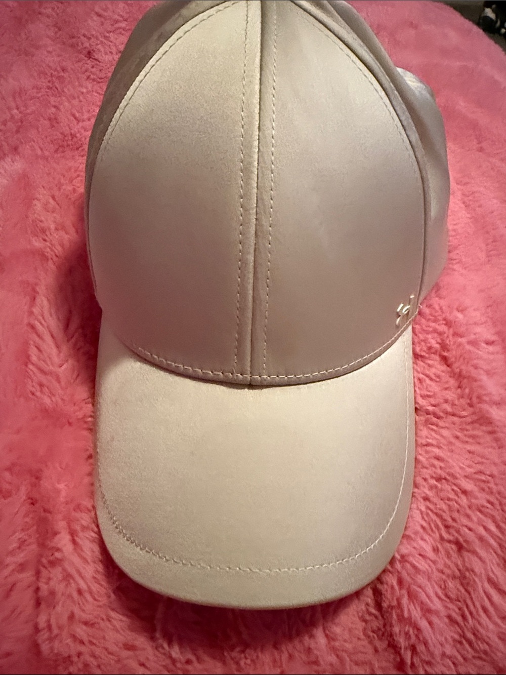 Under Armour Women's Neutral Beige Baseball Cap - Stylish Everyday Hat